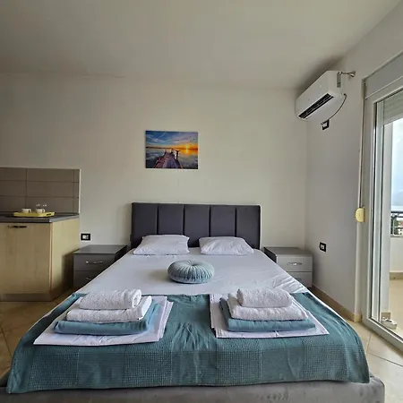 Sea View דירה
